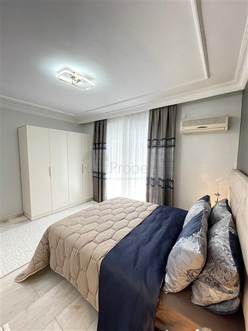 شقة فسيحة 2 + 1 على بعد 500 متر فقط من البحر في منطقة أوبا