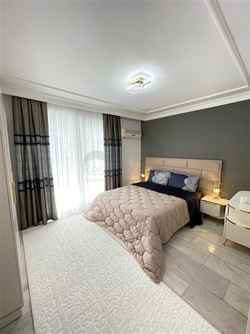 شقة فسيحة 2 + 1 على بعد 500 متر فقط من البحر في منطقة أوبا