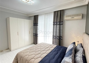 شقة فسيحة 2 + 1 على بعد 500 متر فقط من البحر في منطقة أوبا