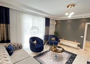 شقة فسيحة 2 + 1 على بعد 500 متر فقط من البحر في منطقة أوبا