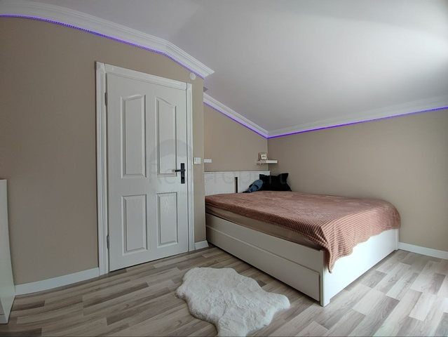 بنتهاوس واسع 4 + 1 على بعد 250 متر من البحر