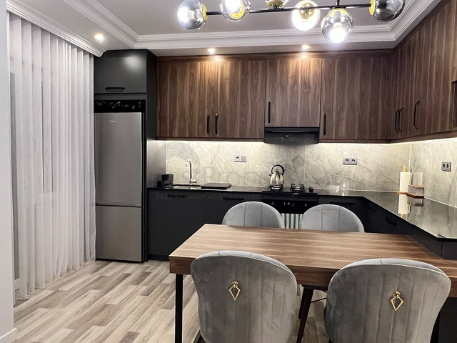 بنتهاوس واسع 4 + 1 على بعد 250 متر من البحر