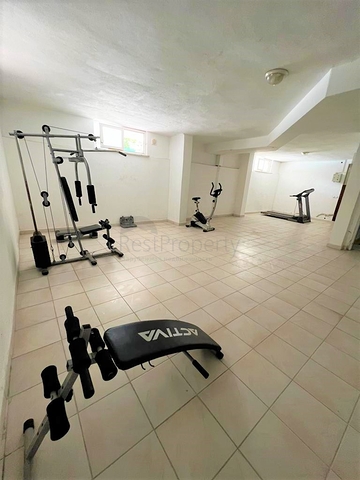 بنتهاوس واسع 4 + 1 على بعد 250 متر من البحر