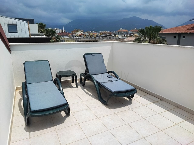 بنتهاوس واسع 4 + 1 على بعد 250 متر من البحر