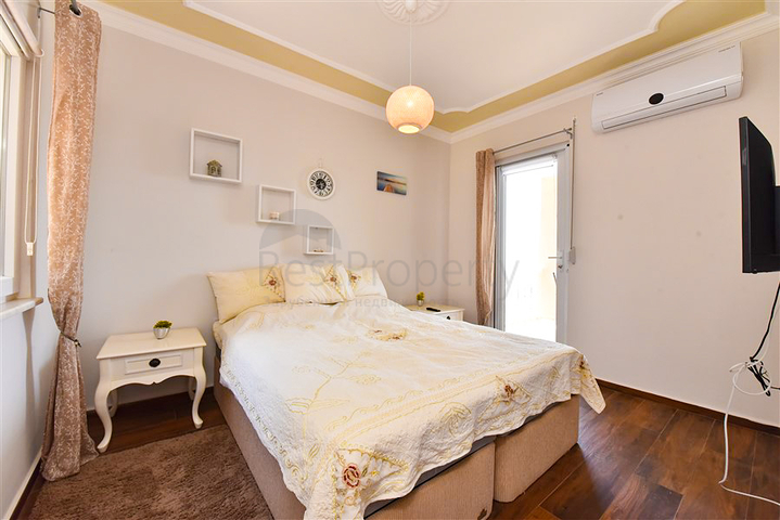 تاون هاوس 2 + 1 على بعد 600 متر من البحر في منطقة كارجيجاك