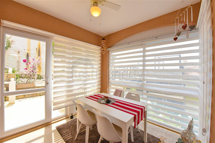 تاون هاوس 2 + 1 على بعد 600 متر من البحر في منطقة كارجيجاك