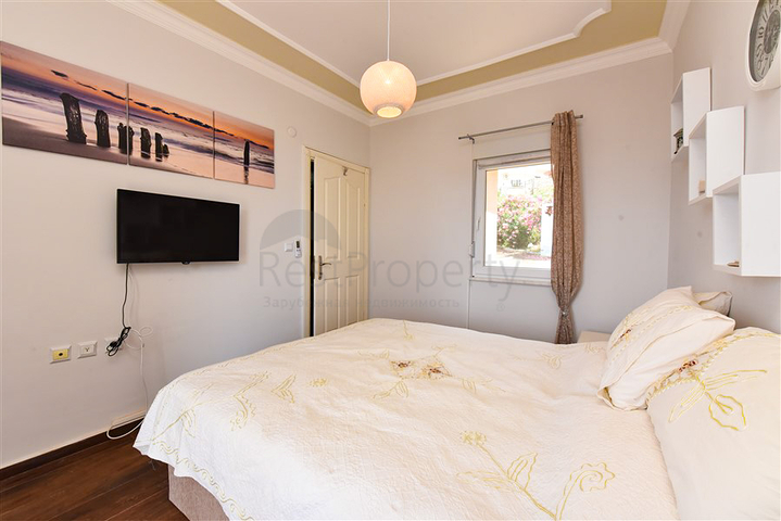 تاون هاوس 2 + 1 على بعد 600 متر من البحر في منطقة كارجيجاك