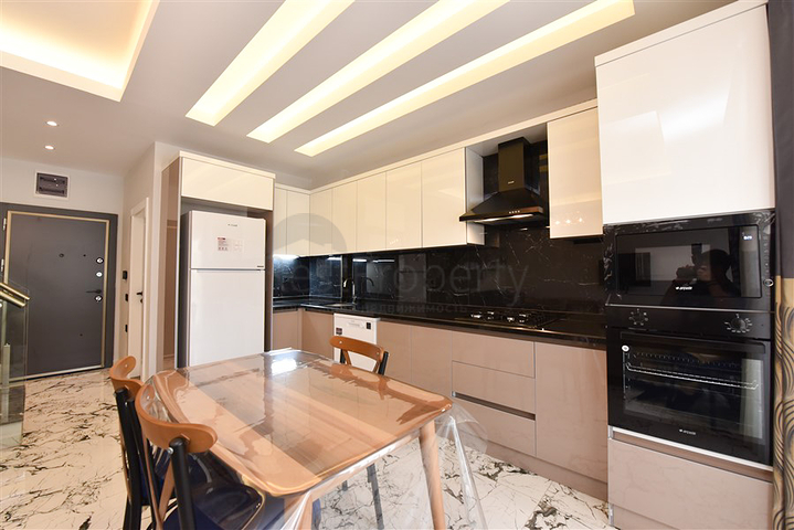 بنتهاوس مفروش 2+1 للإيجار طويل الأجل في منطقة أوبا