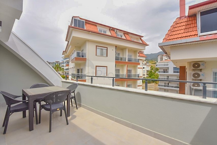 بنتهاوس مفروش 2+1 للإيجار طويل الأجل في منطقة أوبا