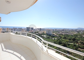 شقة مفروشة 2 + 1 في منطقة محمودلار