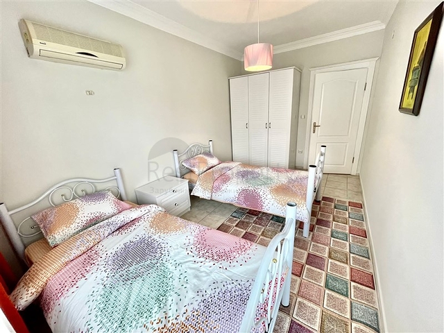 بنتهاوس فسيحة 4 + 1 من المالك ، على بعد 300 متر من البحر في منطقة أوبا