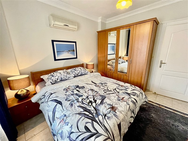 بنتهاوس فسيحة 4 + 1 من المالك ، على بعد 300 متر من البحر في منطقة أوبا