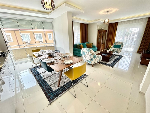 بنتهاوس فسيحة 4 + 1 من المالك ، على بعد 300 متر من البحر في منطقة أوبا