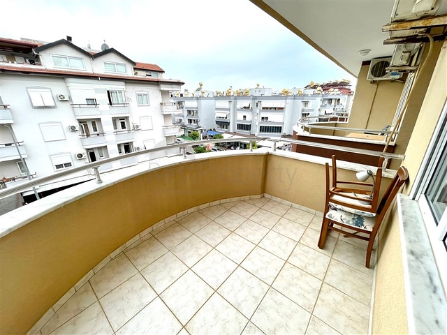 بنتهاوس فسيحة 4 + 1 من المالك ، على بعد 300 متر من البحر في منطقة أوبا