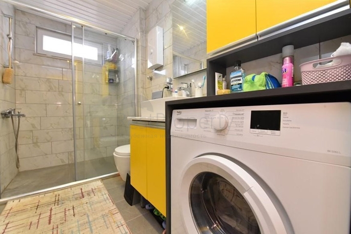 شقة 1+1 في منطقة محمودلار