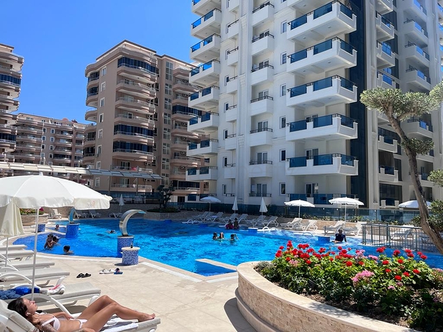 شقق 1+1 في مجمع من الدرجة الممتازة