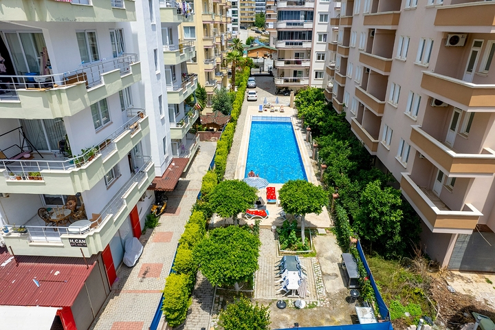 بنتهاوس 2+1 مع تراس واسع وإطلالة على الجبل