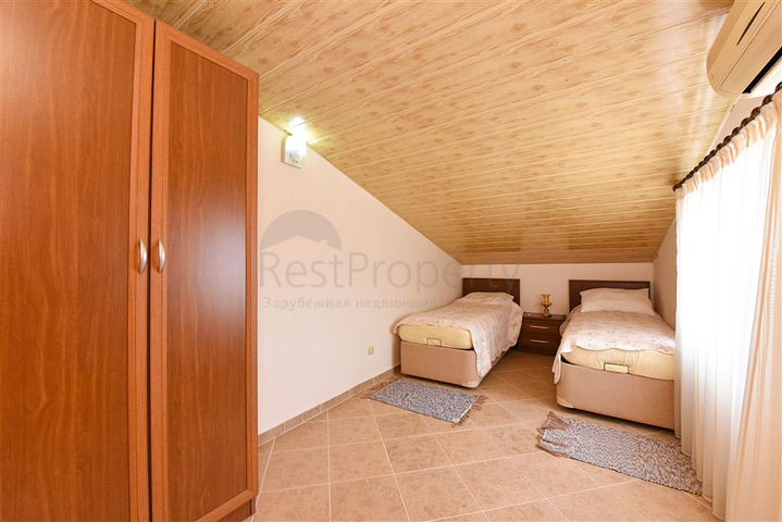 شقة 4+1 مع تراس وشرفات واسعة