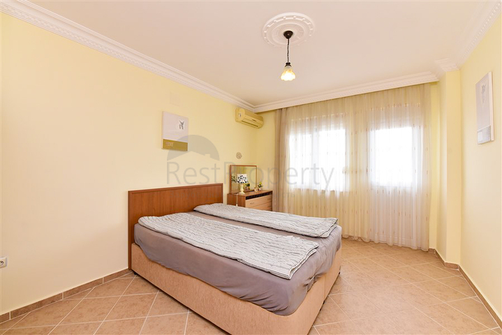 شقة 4+1 مع تراس وشرفات واسعة