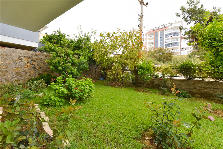 شقة 4+1 مع تراس وشرفات واسعة