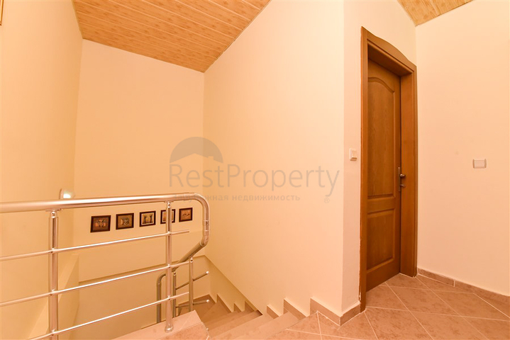 شقة 4+1 مع تراس وشرفات واسعة