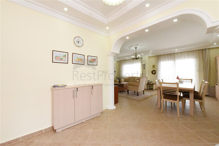 شقة 4+1 مع تراس وشرفات واسعة