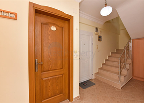 شقة 4+1 مع تراس وشرفات واسعة