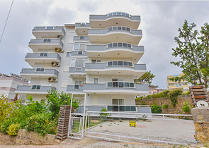 شقة 4+1 مع تراس وشرفات واسعة