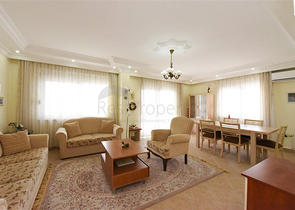 شقة 4+1 مع تراس وشرفات واسعة