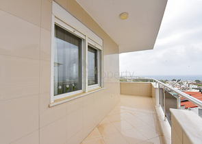 شقة 4+1 مع تراس وشرفات واسعة