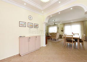 شقة 4+1 مع تراس وشرفات واسعة