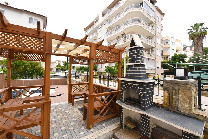 بنتهاوس من طابقين 2 + 1 مع إطلالات على البحر والجبل