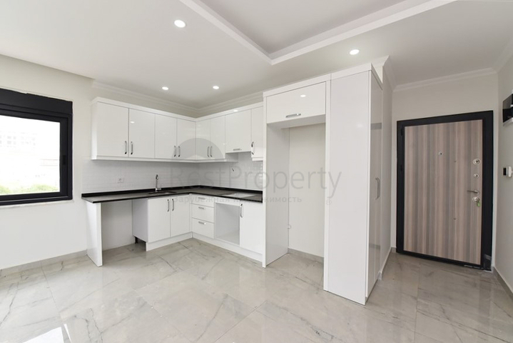 بنتهاوس من طابقين 2 + 1 مع إطلالات على البحر والجبل