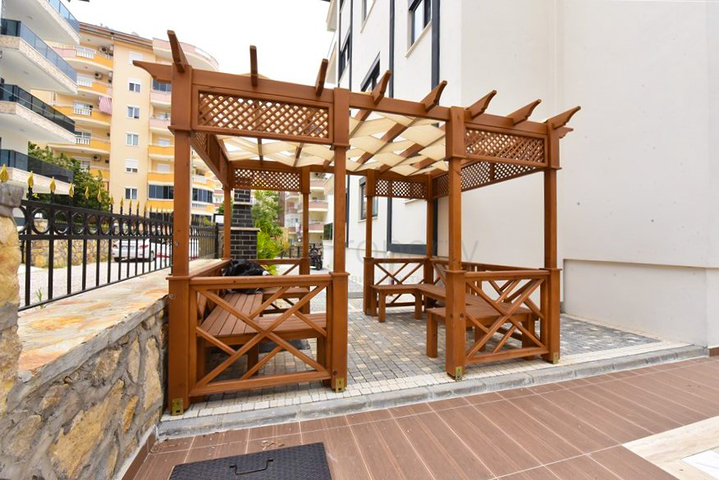 بنتهاوس من طابقين 2 + 1 مع إطلالات على البحر والجبل