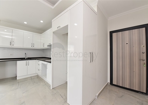 بنتهاوس من طابقين 2 + 1 مع إطلالات على البحر والجبل