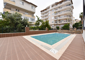 بنتهاوس من طابقين 2 + 1 مع إطلالات على البحر والجبل