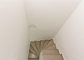 بنتهاوس من طابقين 2 + 1 مع إطلالات على البحر والجبل