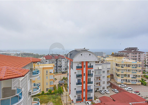 بنتهاوس من طابقين 2 + 1 مع إطلالات على البحر والجبل