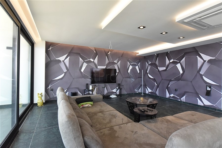 فيلا 4+2 مع حمام سباحة وإطلالة على البحر الأبيض المتوسط