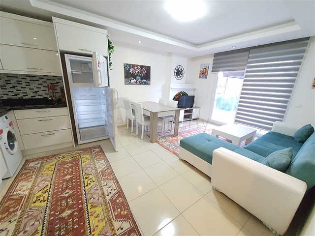 شقة في منطقة مفتوحة للحصول على تصريح إقامة ، على بعد 350 متر من البحر