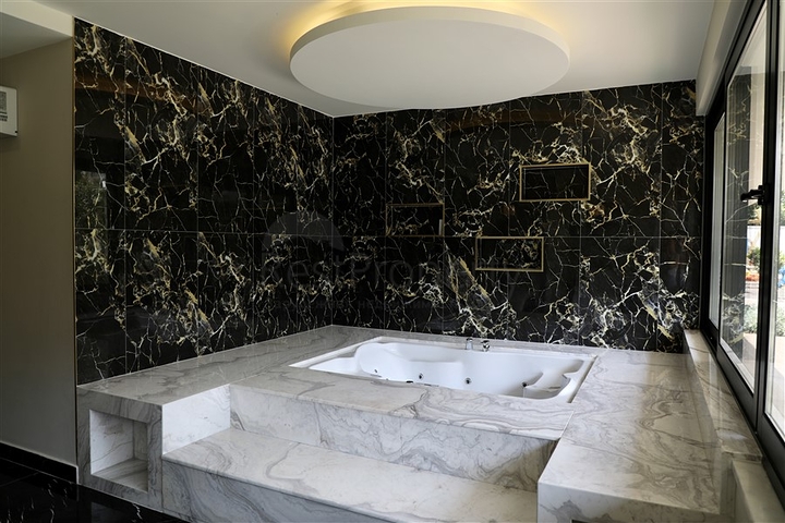 شقة حصرية للإيجار في منطقة كليوباترا