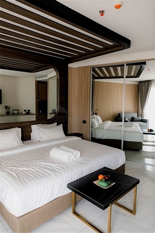 عمارات جديدة على بعد 200 متر من شاطئ بانغ تاو