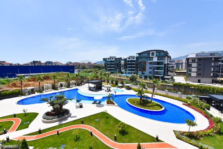 شقة 1+1 في قلب منطقة أوبا للإيجار