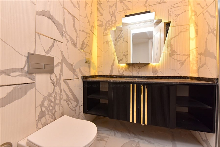 شقة من ثلاث غرف نوم في منطقة مرموقة في أوبا