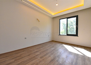 شقة من ثلاث غرف نوم في منطقة مرموقة في أوبا