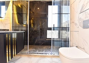 شقة من ثلاث غرف نوم في منطقة مرموقة في أوبا