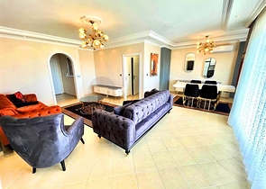 شقة فسيحة 3 + 1 في حي أفسالار