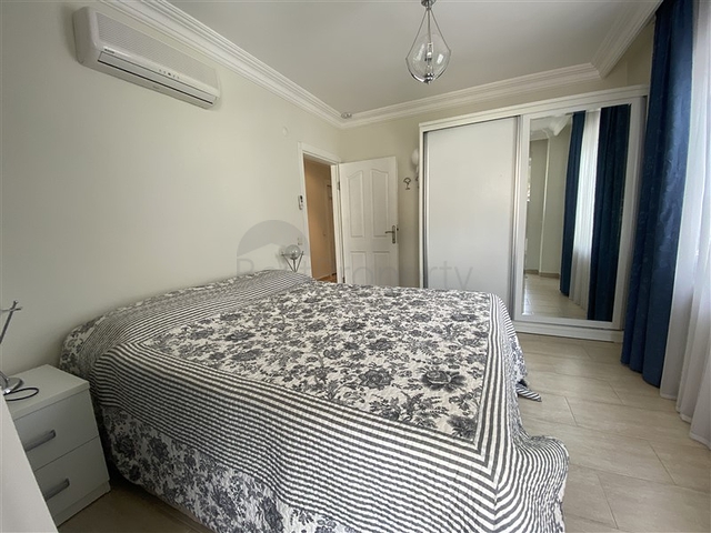 شقة فسيحة من أربع غرف نوم مع إطلالة بانورامية مفتوحة على الجبال