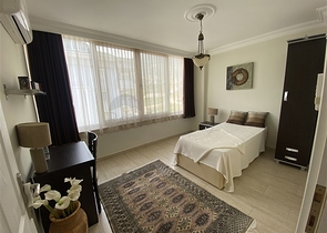 شقة فسيحة من أربع غرف نوم مع إطلالة بانورامية مفتوحة على الجبال