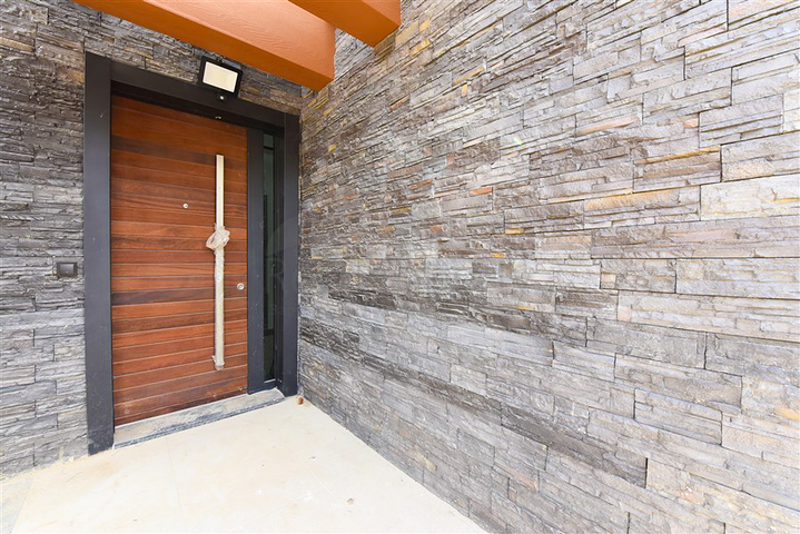 فيلا مع مسبح في منطقة أفسالار